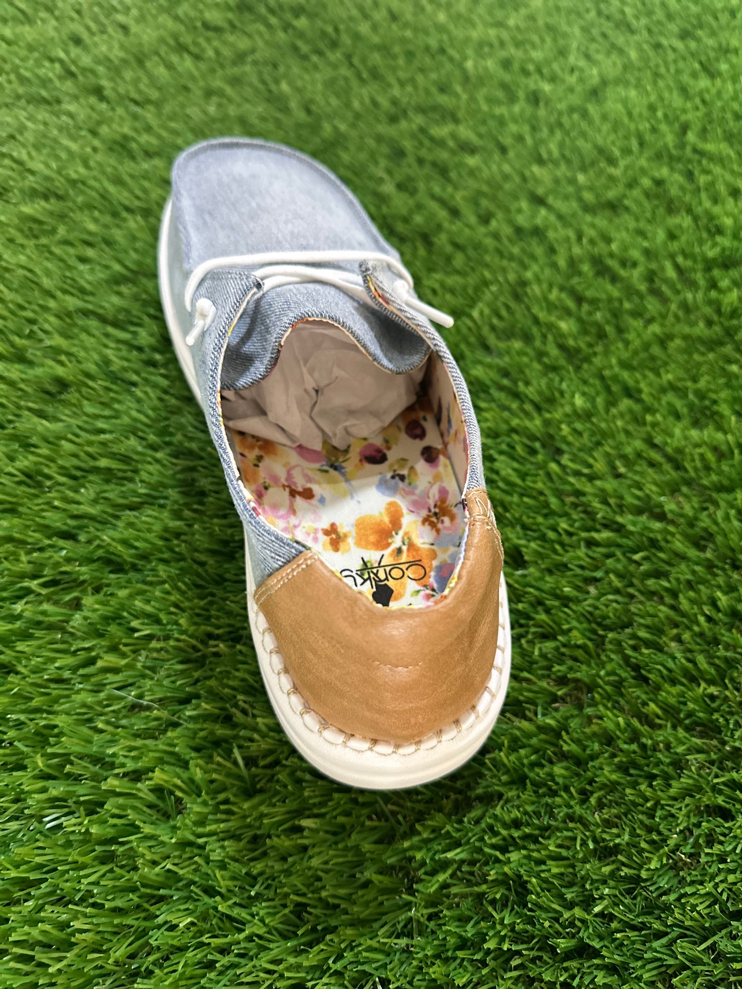 Corkys Kayak 2 - Denim