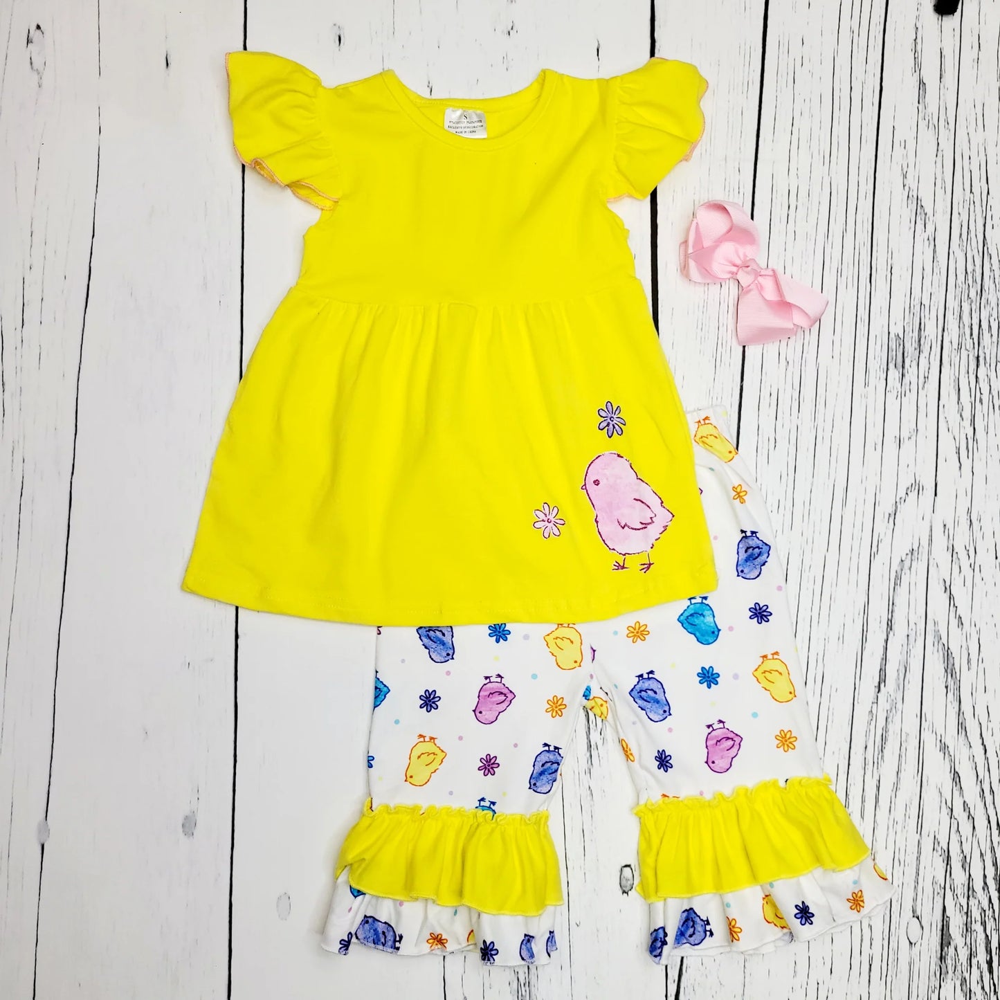 Spring- Hello Peeps Outfit