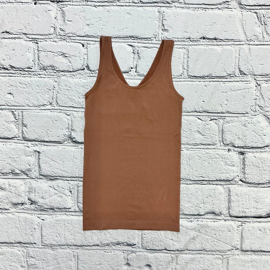 Reversible V or U Neckline Seamless Tank in Mocha