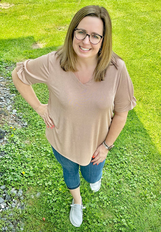 Relaxed Fit Short Sleeves V-neck Top