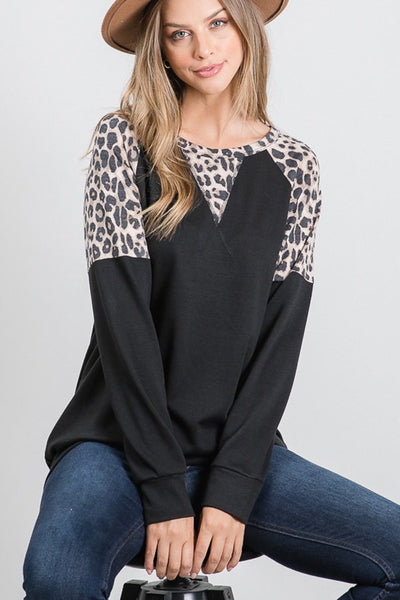 Round Neck Animal Print Contrast Top