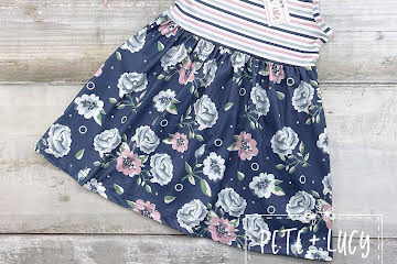 Gins Sleeveless Floral Dress